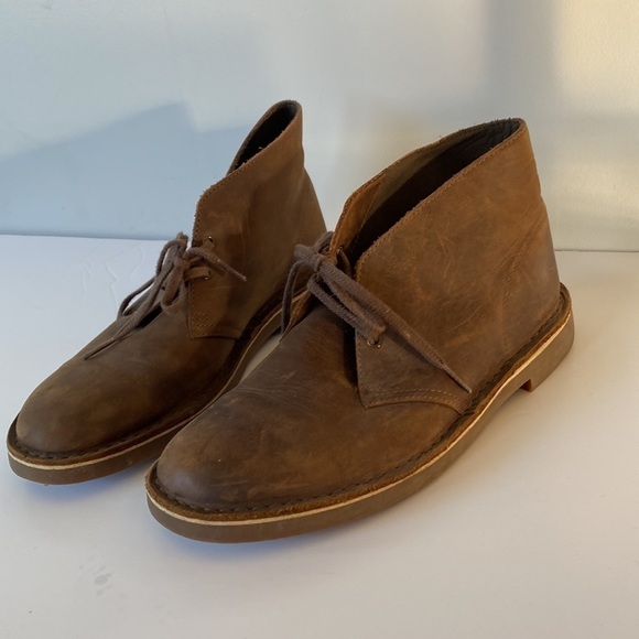CLARKS classic men’s leather Desert Boots - Picture 3 of 11
